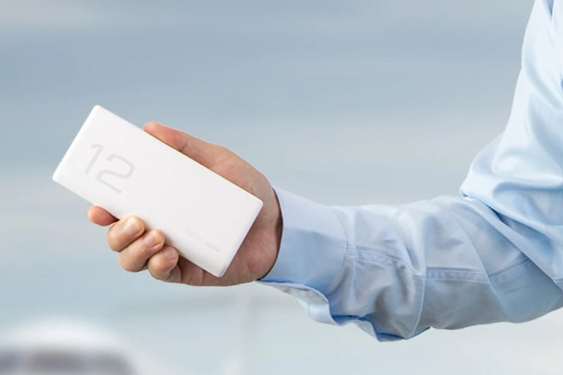 Capacidad de 12000mAh 